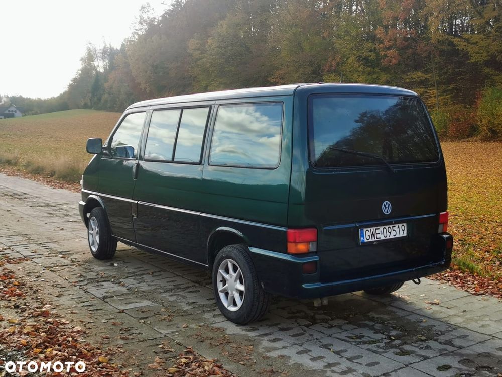 Volkswagen Caravelle Basis / CL - 3