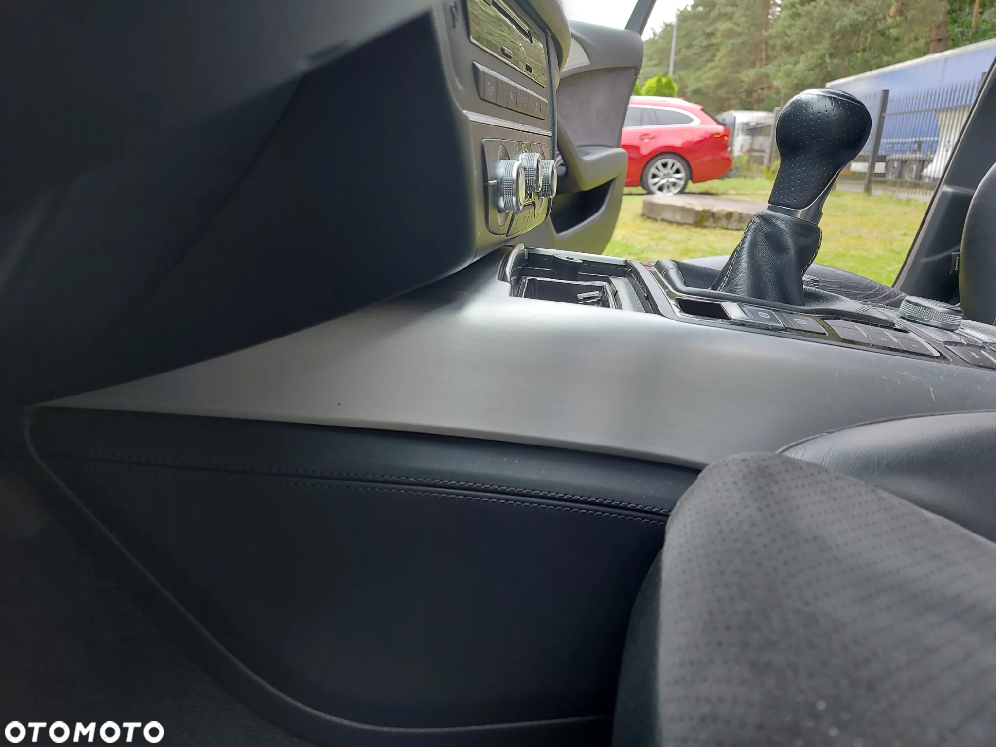 Audi A6 Avant 2.0 TDI Ultra - 24