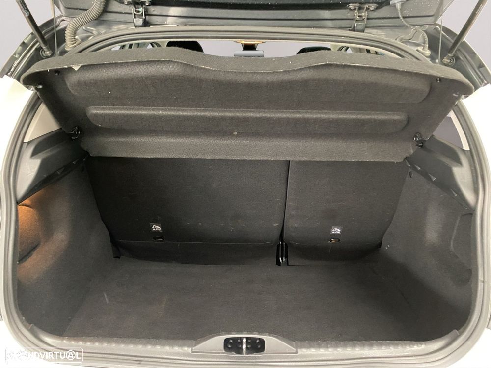 Citroën C3 1.2 PureTech C-Series - 21