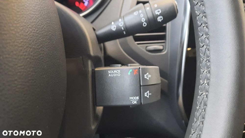 Renault Captur 0.9 Energy TCe Limited - 20