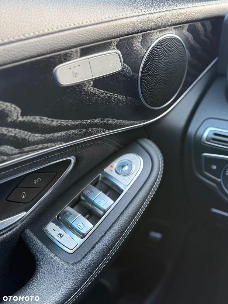 Mercedes-Benz GLC - 17