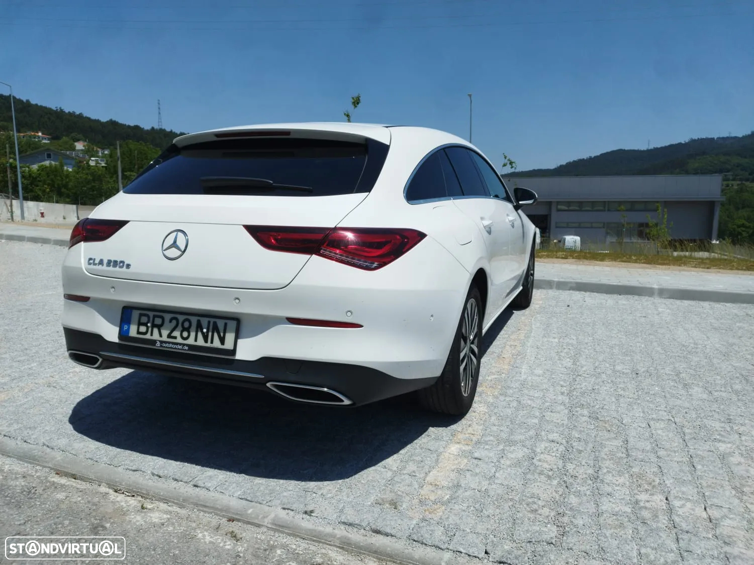 Mercedes-Benz CLA 250 e Shooting Brake 8G-DCT Edition Progressive Line - 4
