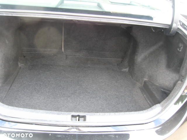 Toyota Corolla 1.6 Premium EU6 - 28