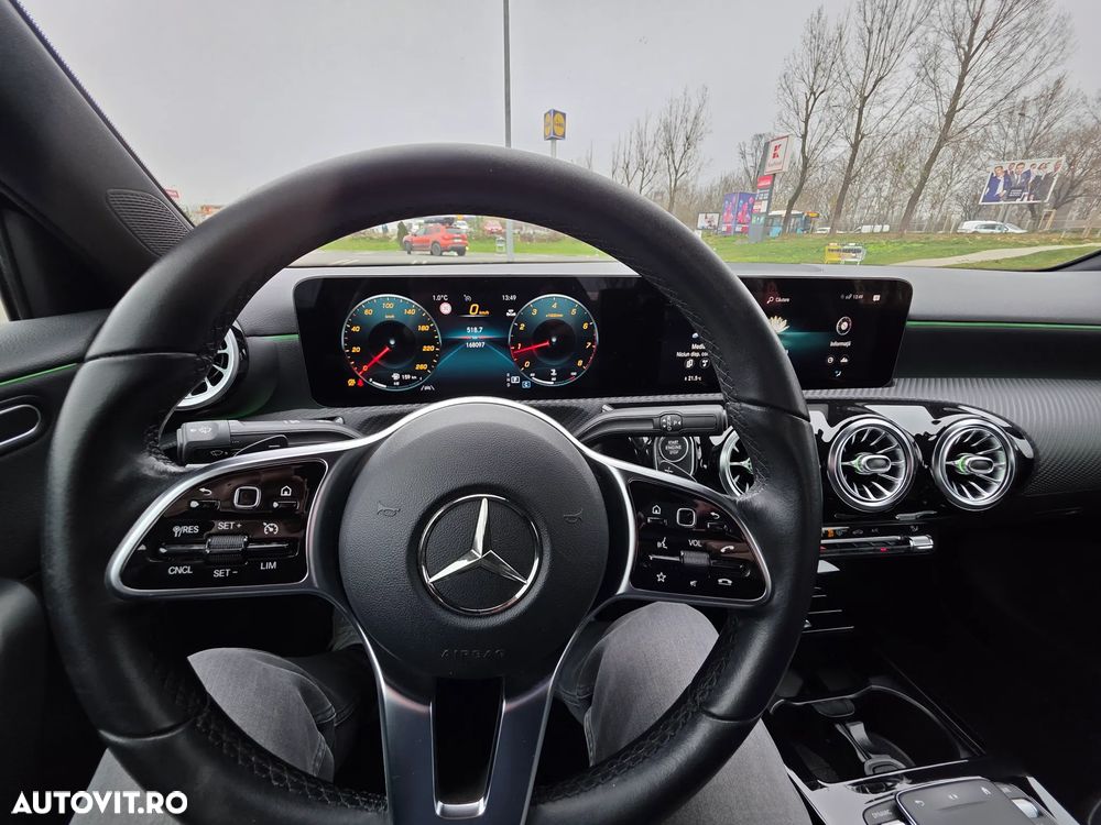 Mercedes-Benz A 180 7G-DCT - 5