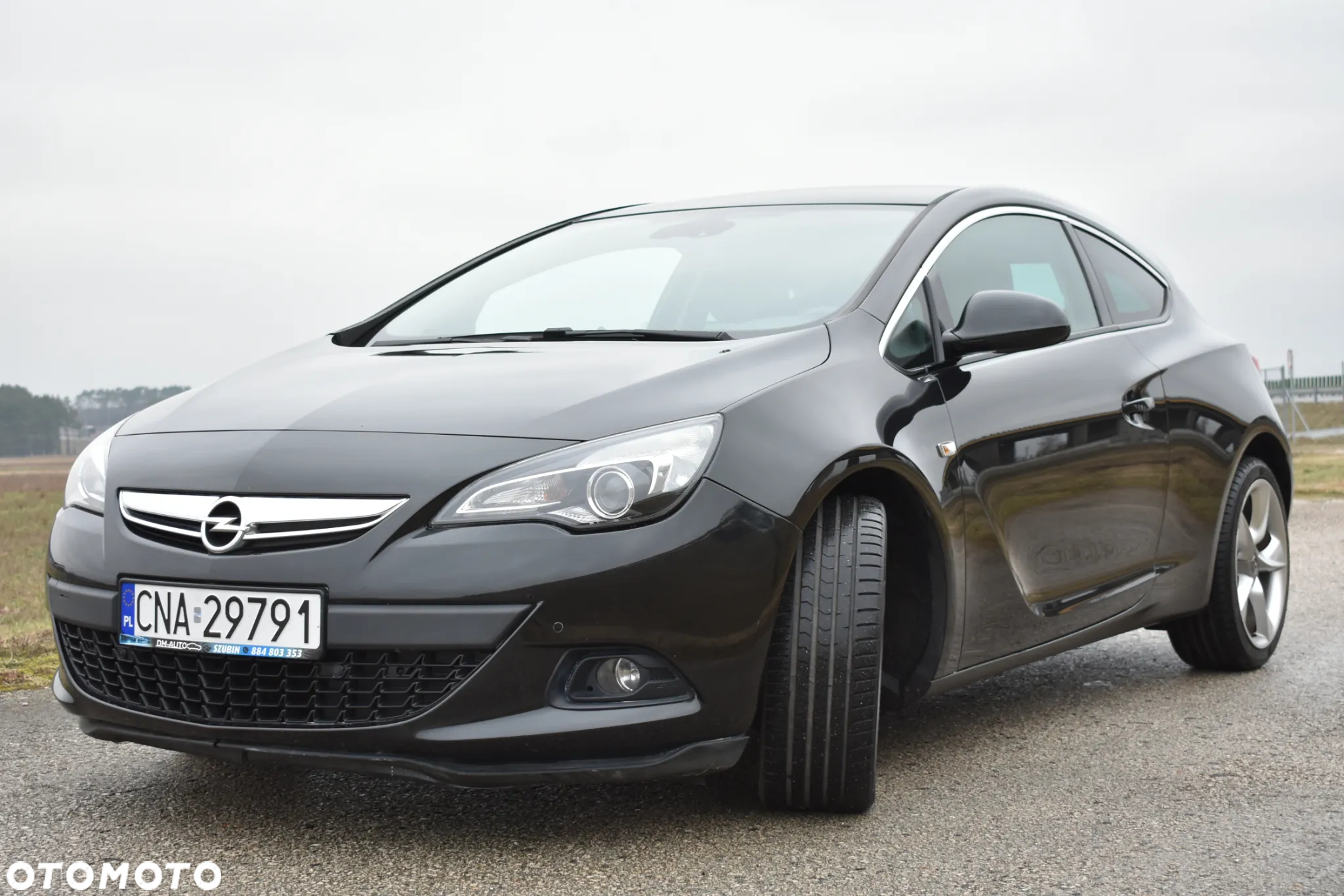 Opel Astra IV GTC 1.4 T Sport - 2
