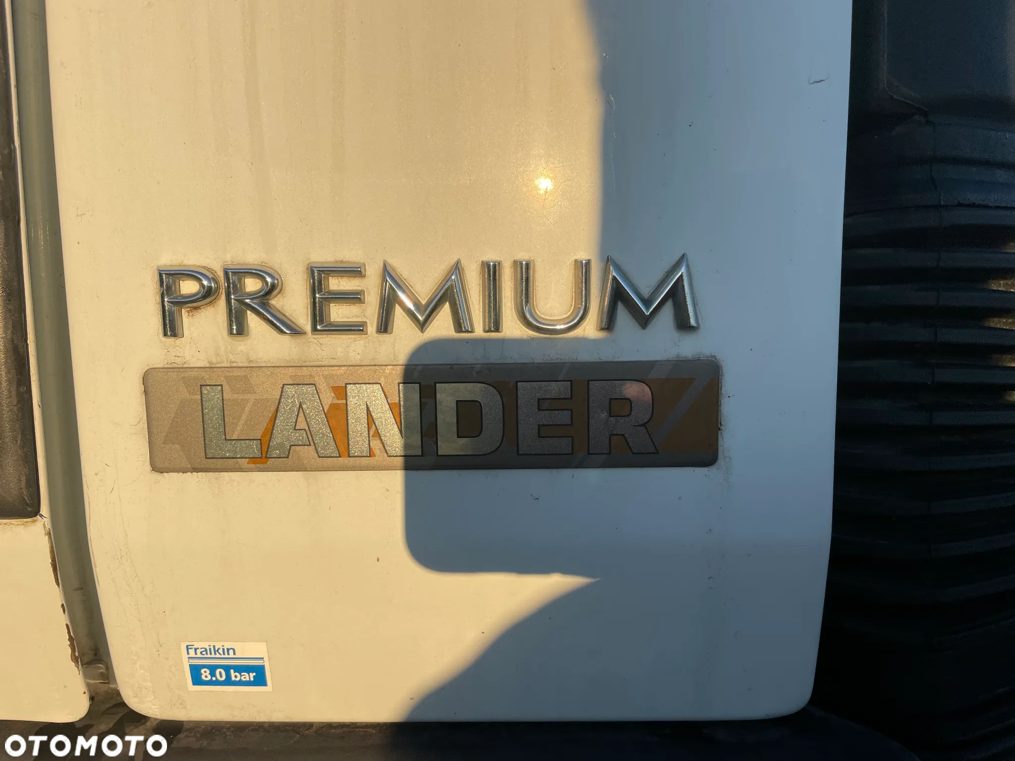 Renault Lander 6X4 - 16