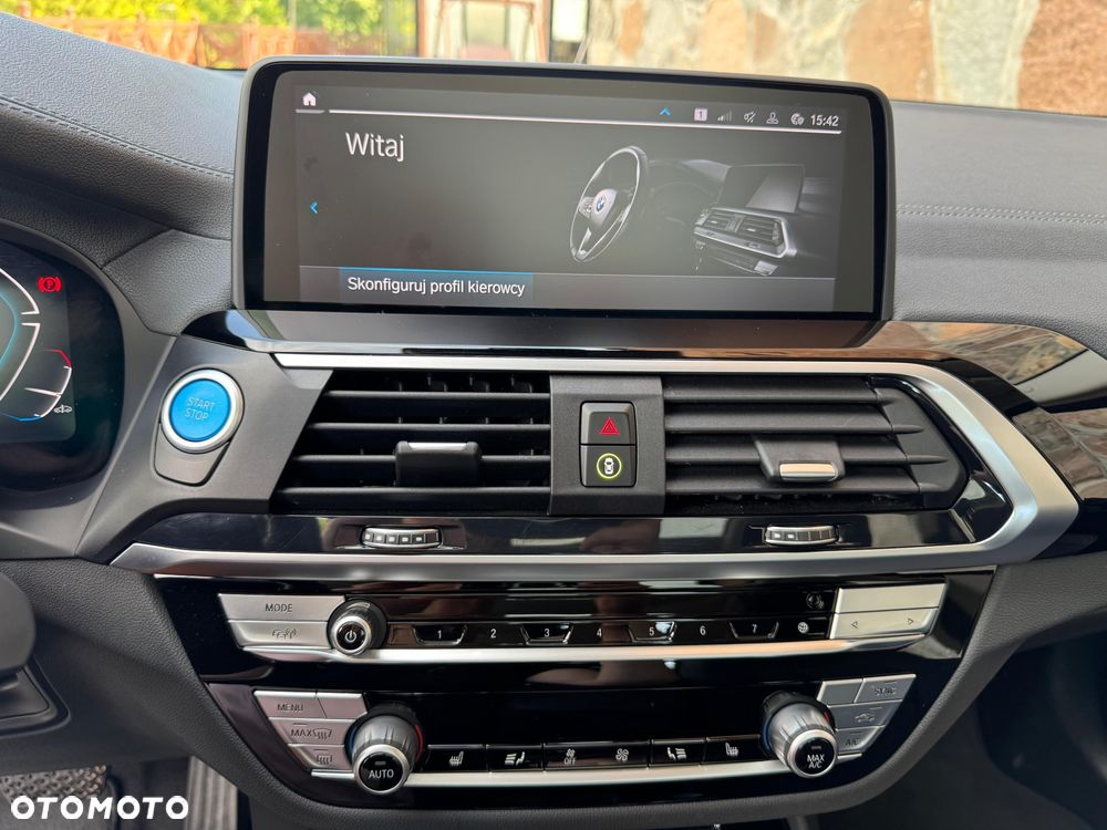 BMW iX3 80kWh Impressive - 15