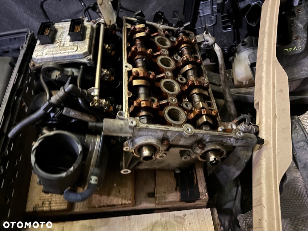 OPEL ASTRA H ZAFIRA B VECTRA C 1.8 16V Z18XER GŁOWICA 55353286 - 3