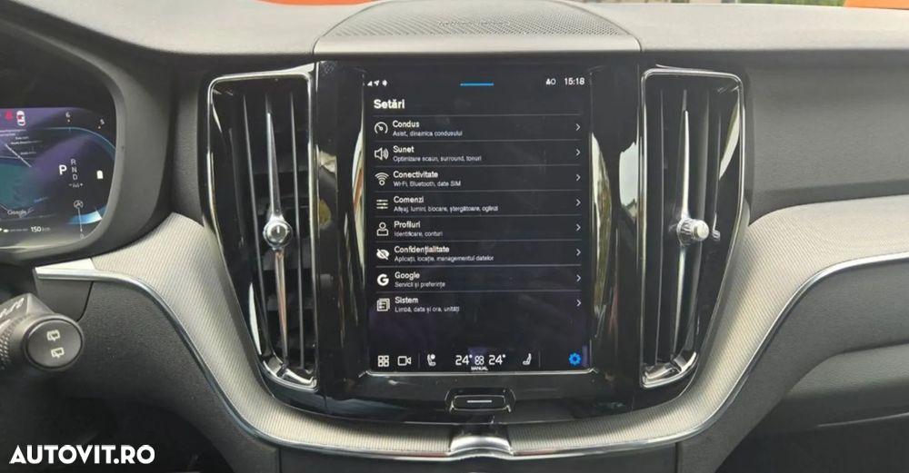 Volvo XC 60 B4 MHEV AWD R-Design - 23