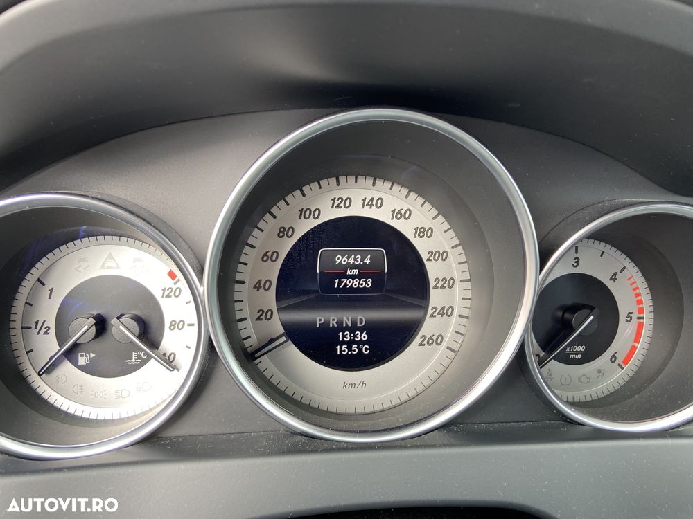 Mercedes-Benz C 200 T CDI DPF (BlueEFFICIENCY) 7G-TRONIC Avantgarde - 16