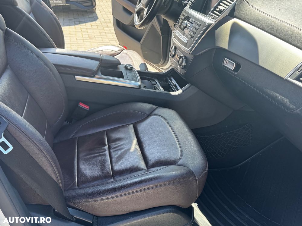 Mercedes-Benz ML - 21