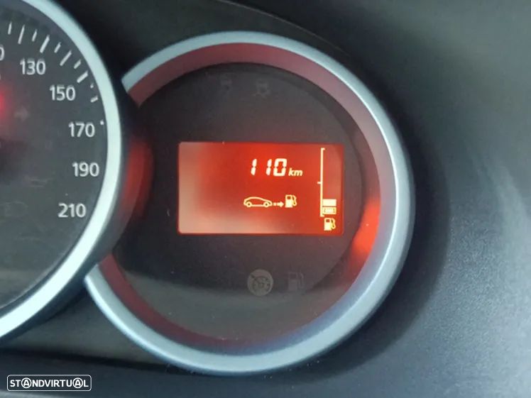 Dacia Lodgy TCe 115 Stepway - 24