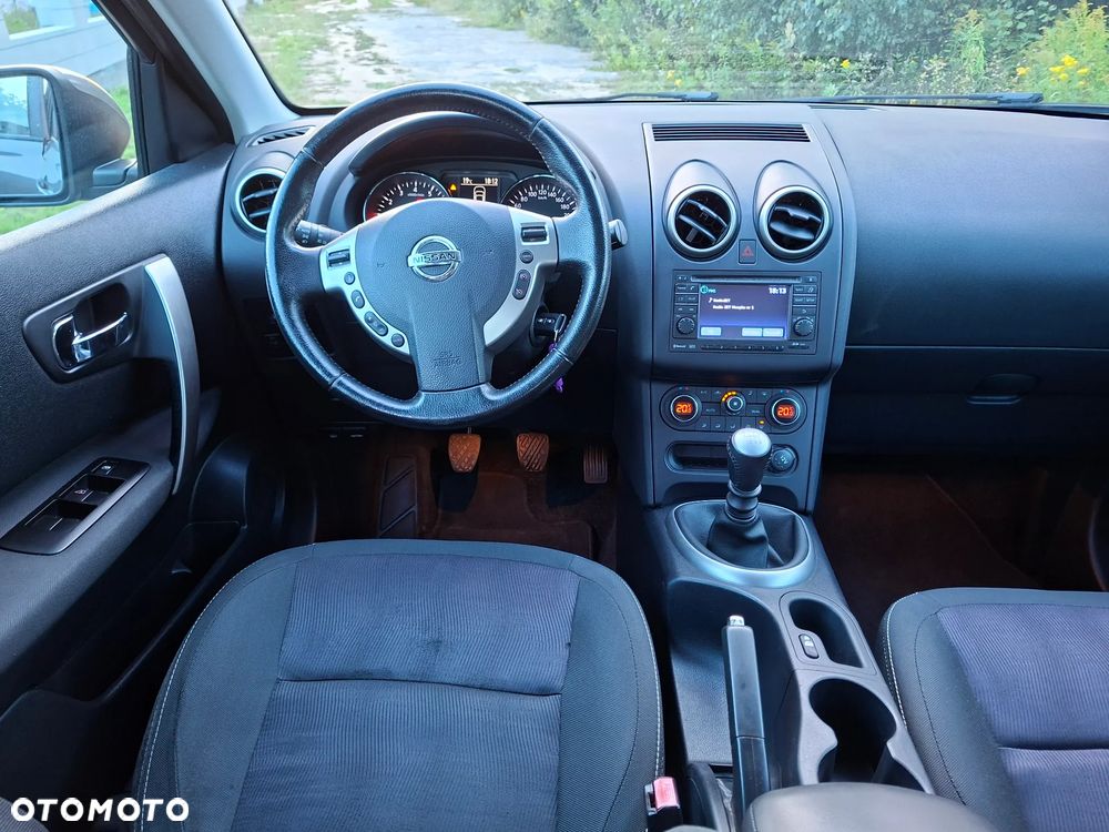 Nissan Qashqai - 13
