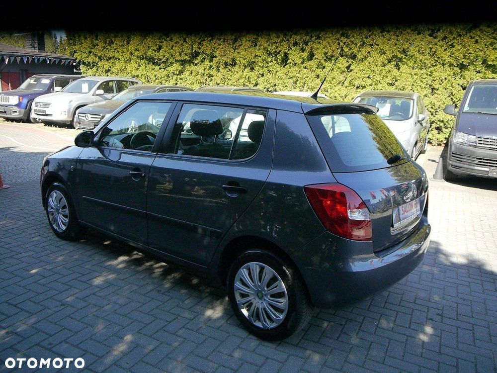 Skoda Fabia 1.2 HTP Active - 14