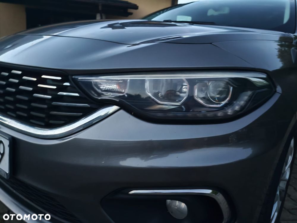 Fiat Tipo 1.6 MultiJet 16v Lounge - 6