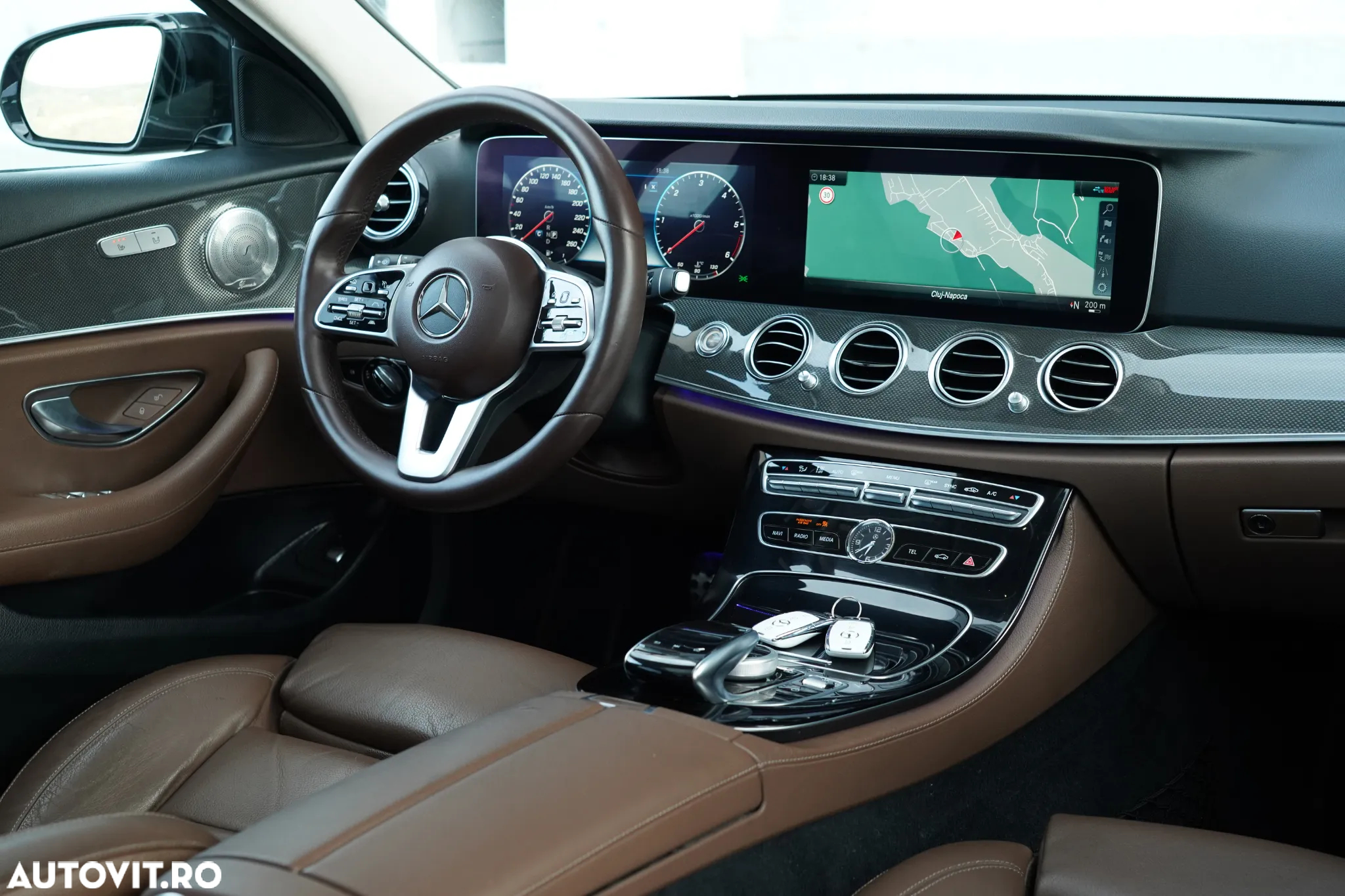 Mercedes-Benz E 220 d 9G-TRONIC Exclusive - 16