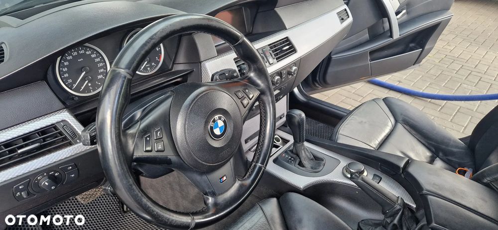 BMW Seria 5 540i - 8