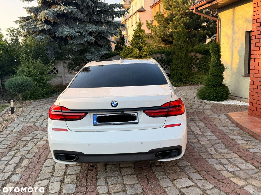 BMW Seria 7 740Li - 14