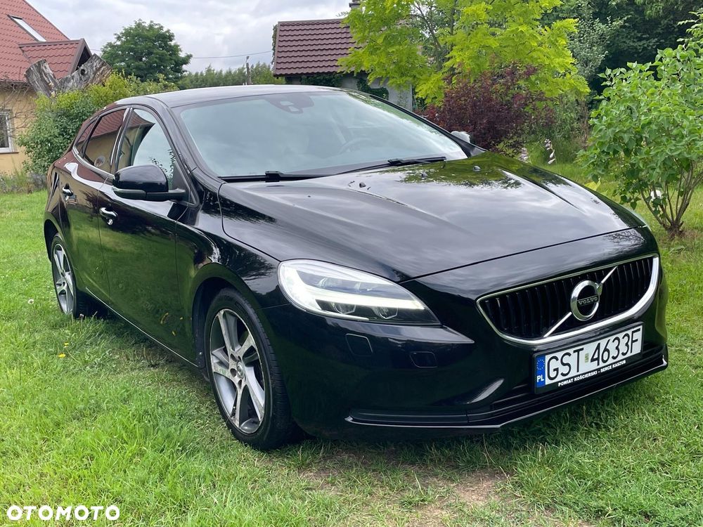 Volvo V40 D2 Drive-E R-Design Momentum - 34