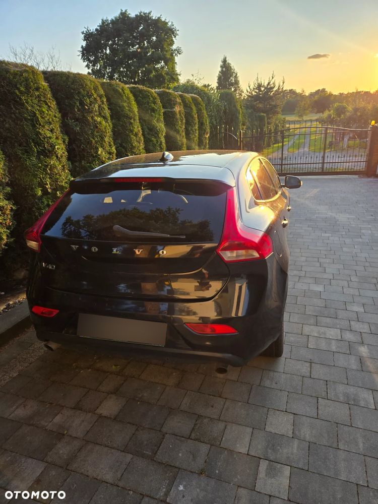 Volvo V40 - 2