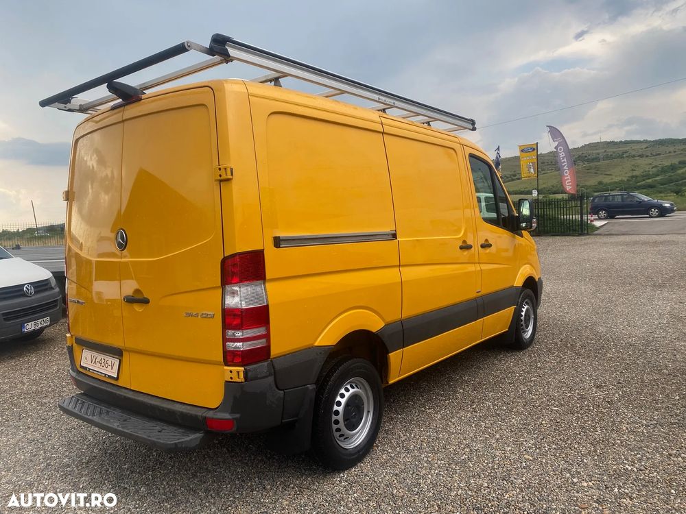 Mercedes-Benz SPRINTER - 4