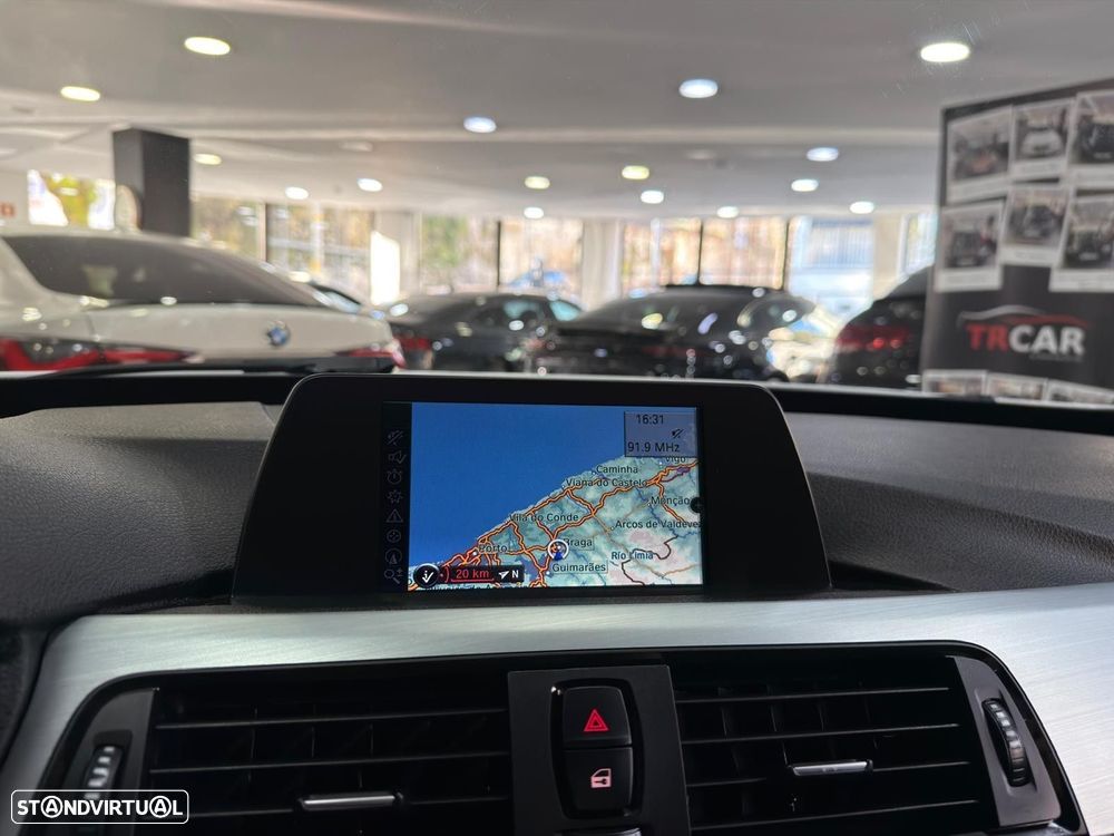 BMW 320 Gran Turismo d Line Sport - 31