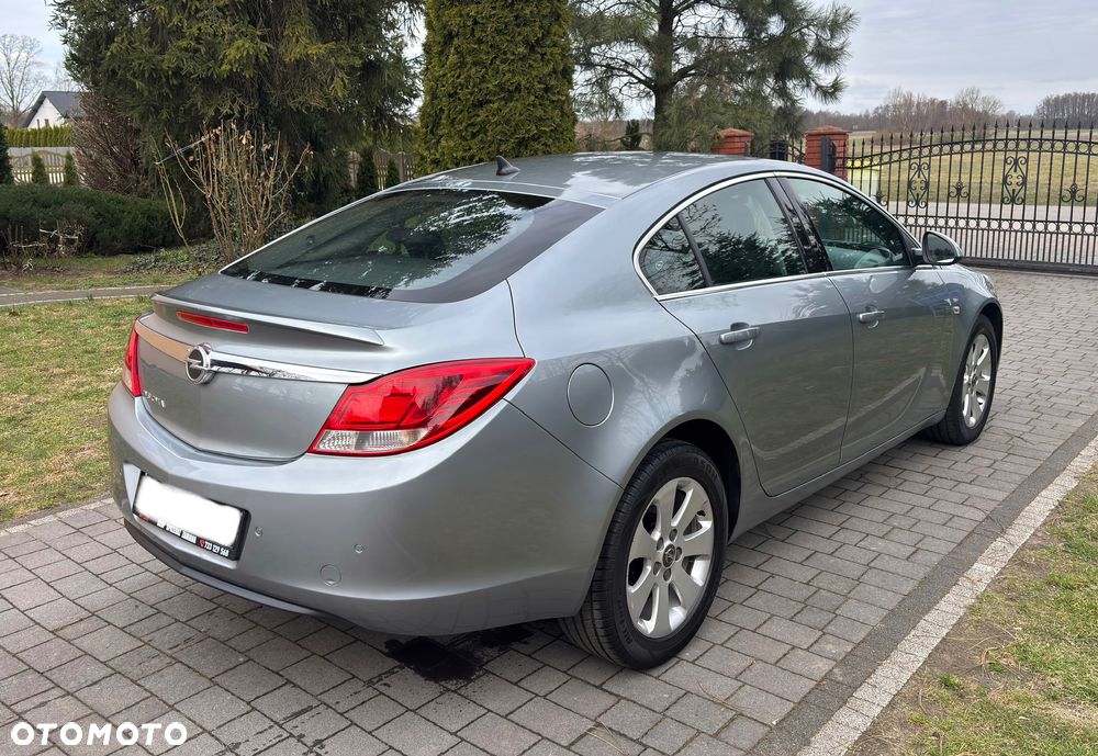 Opel Insignia - 13