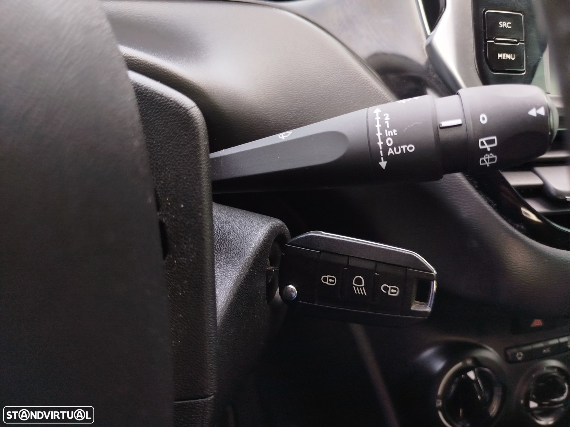 Peugeot 208 1.5 BlueHDi Signature - 27