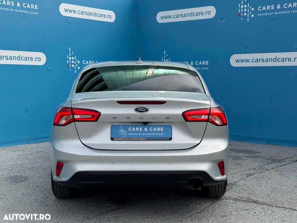 Ford Focus - 14