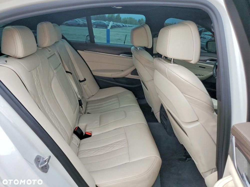 BMW Seria 5 540i GPF M Sport sport - 8