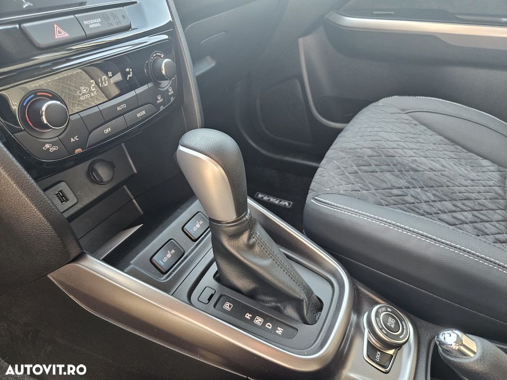 Suzuki Vitara 1.4 Boosterjet AllGrip 6AT MHEV Spirit - 11