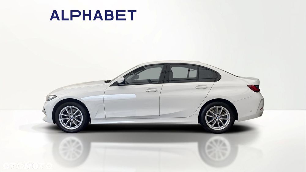 BMW Seria 3 320i xDrive sport - 2