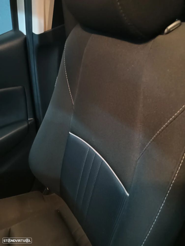 Mazda CX-3 1.8 Sky.Excellence Navi - 11