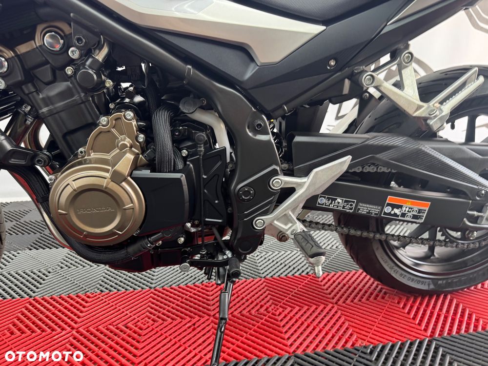 Honda CB - 19
