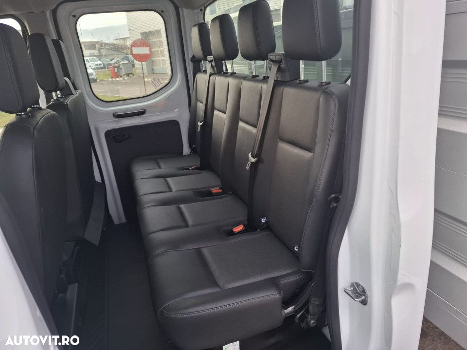 Ford Transit - 12