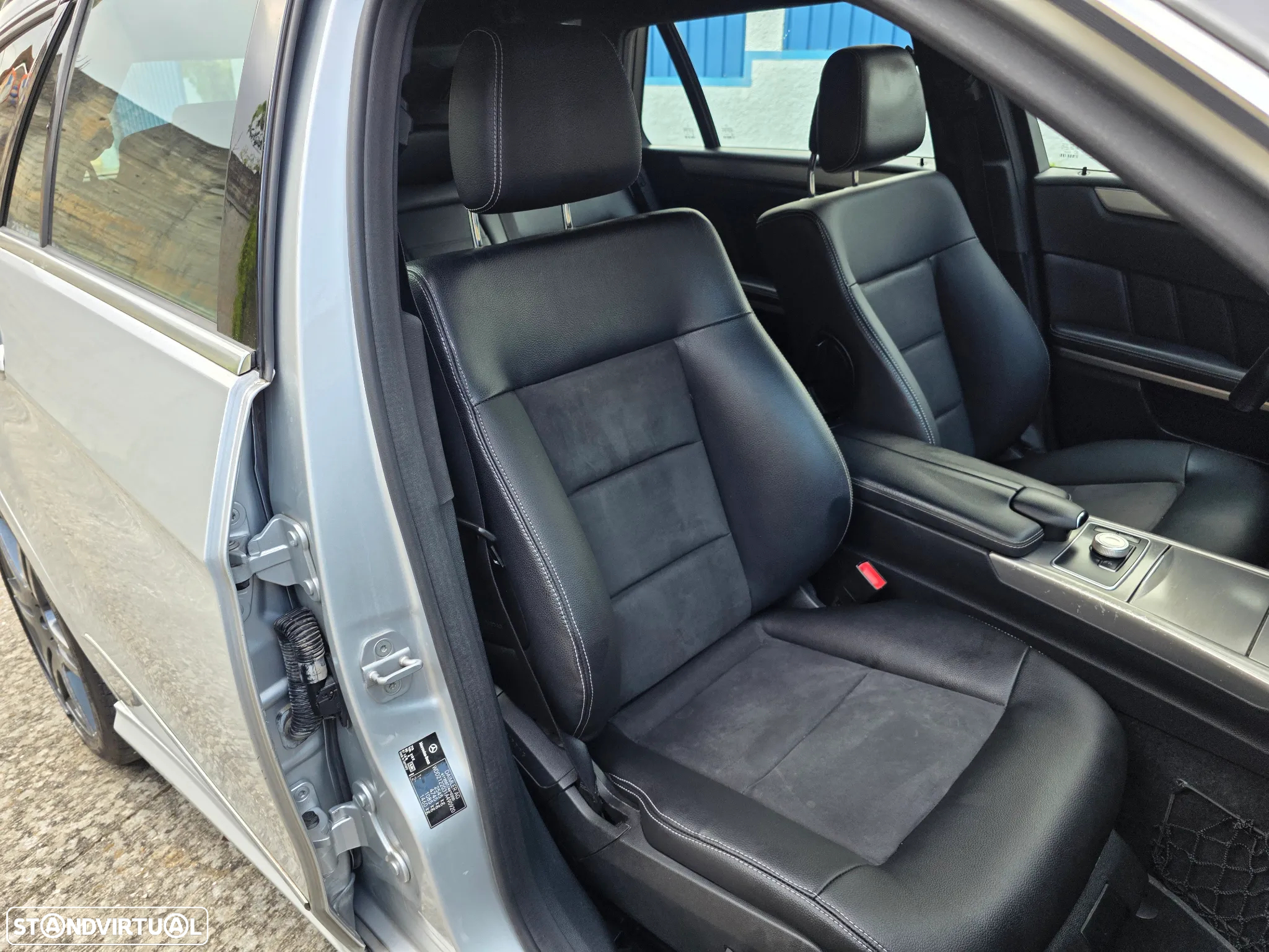 Mercedes-Benz E 250 CDi Avantgarde BlueEfficiency Auto. - 12