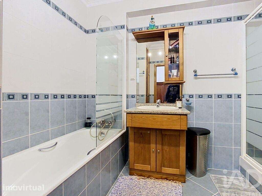 Apartamento T4 em Porto de Mós - São João Baptista e São Pedro de 125 - Grande imagem: 4/22