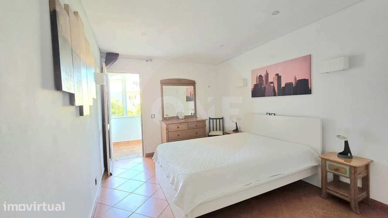 APARTAMENTO T2 NO CENTRO DE OLHOS DE ÁGUA - Grande imagem: 3/19