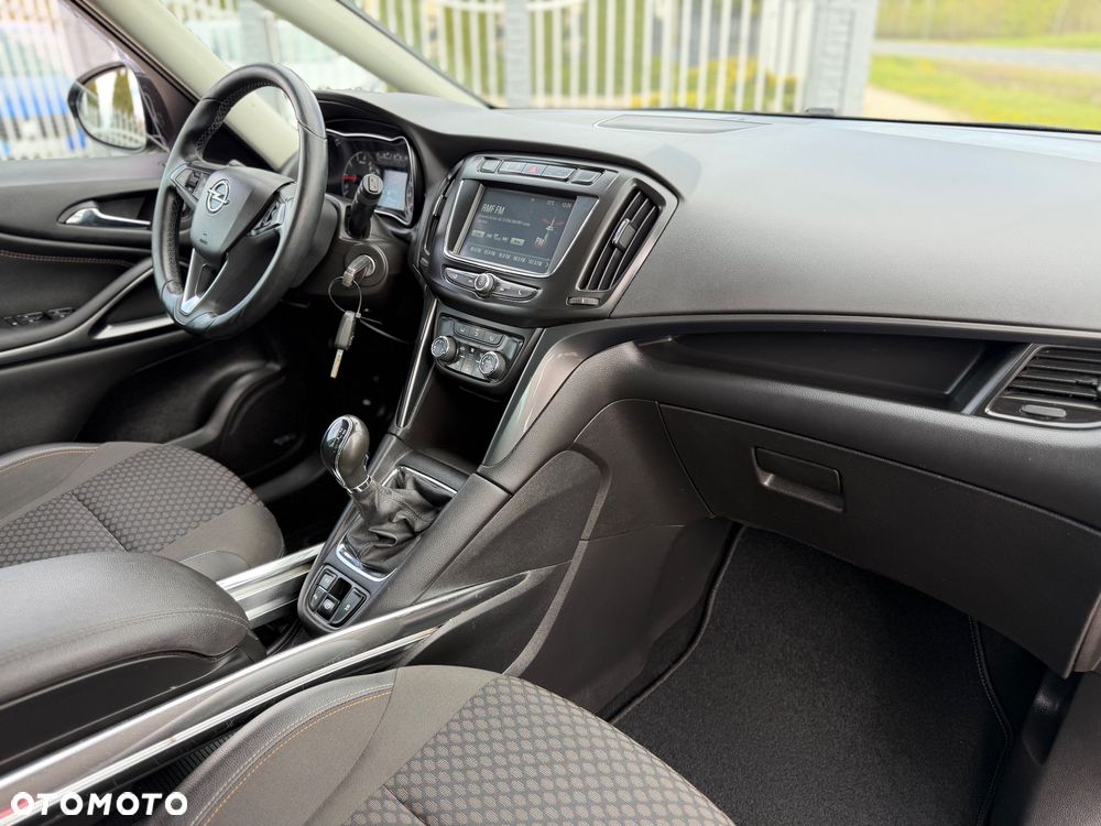 Opel Zafira 1.4 Turbo Business Innovation - 18