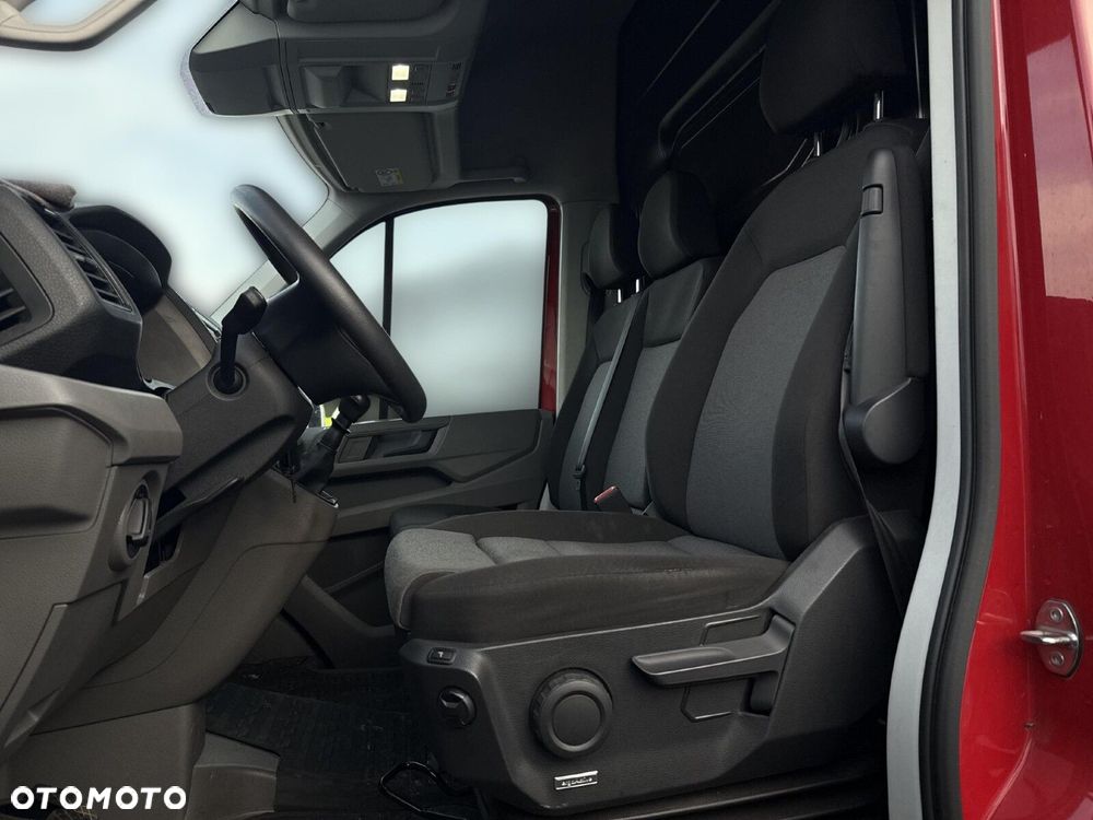 Volkswagen Crafter - 12