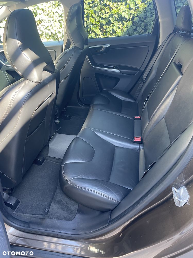 Volvo XC 60 - 7