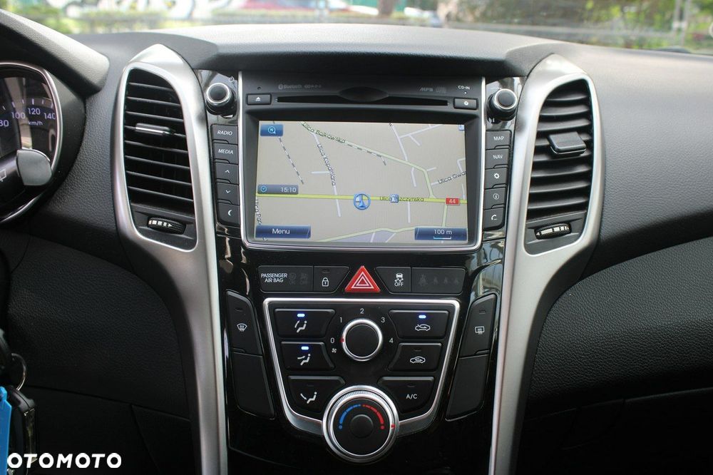 Hyundai i30 - 11