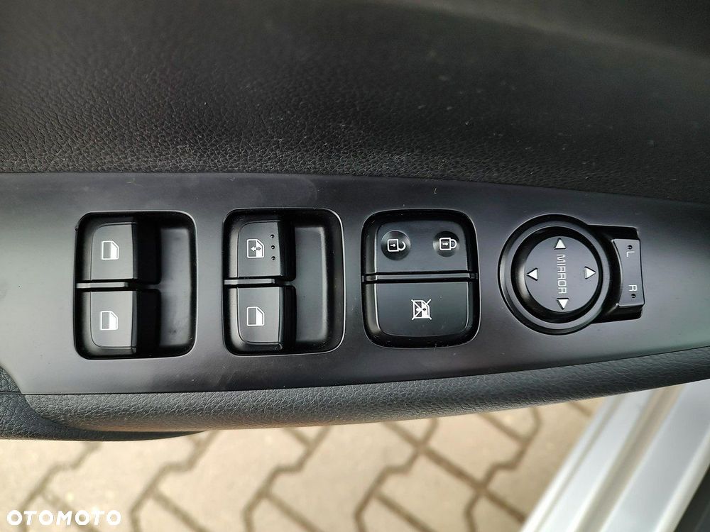 Kia Picanto - 10