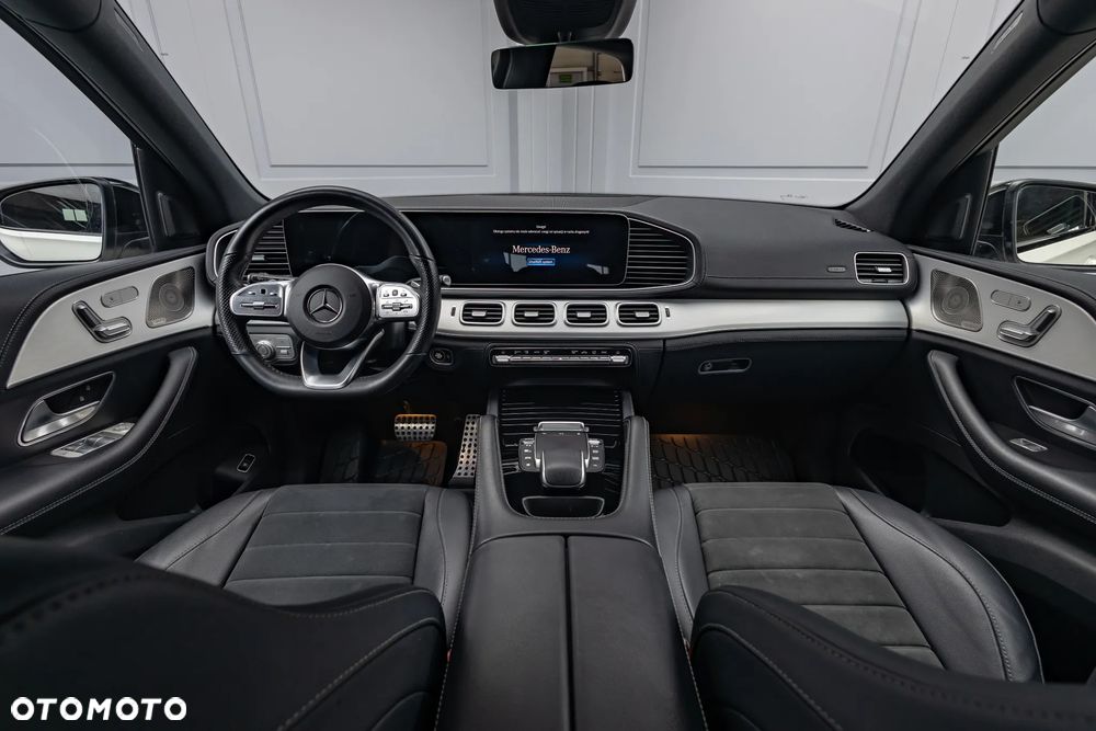 Mercedes-Benz GLE 300 d 4Matic 9G-TRONIC AMG Line - 8