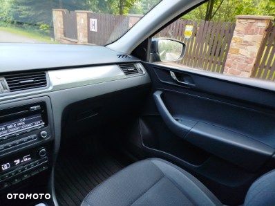 Skoda RAPID 1.2 TSI Ambition Green tec - 17
