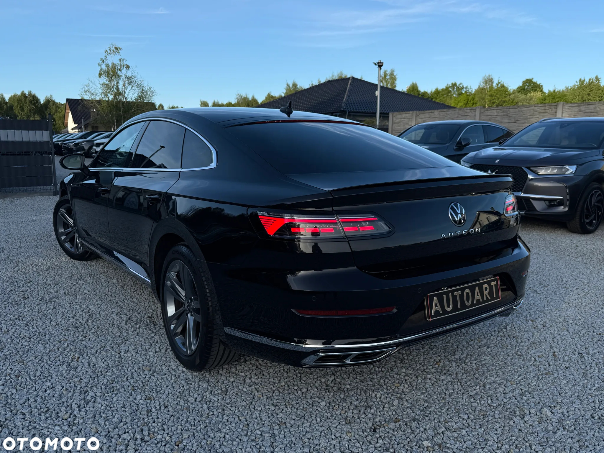 Volkswagen Arteon 2.0 TDI R-Line DSG - 10