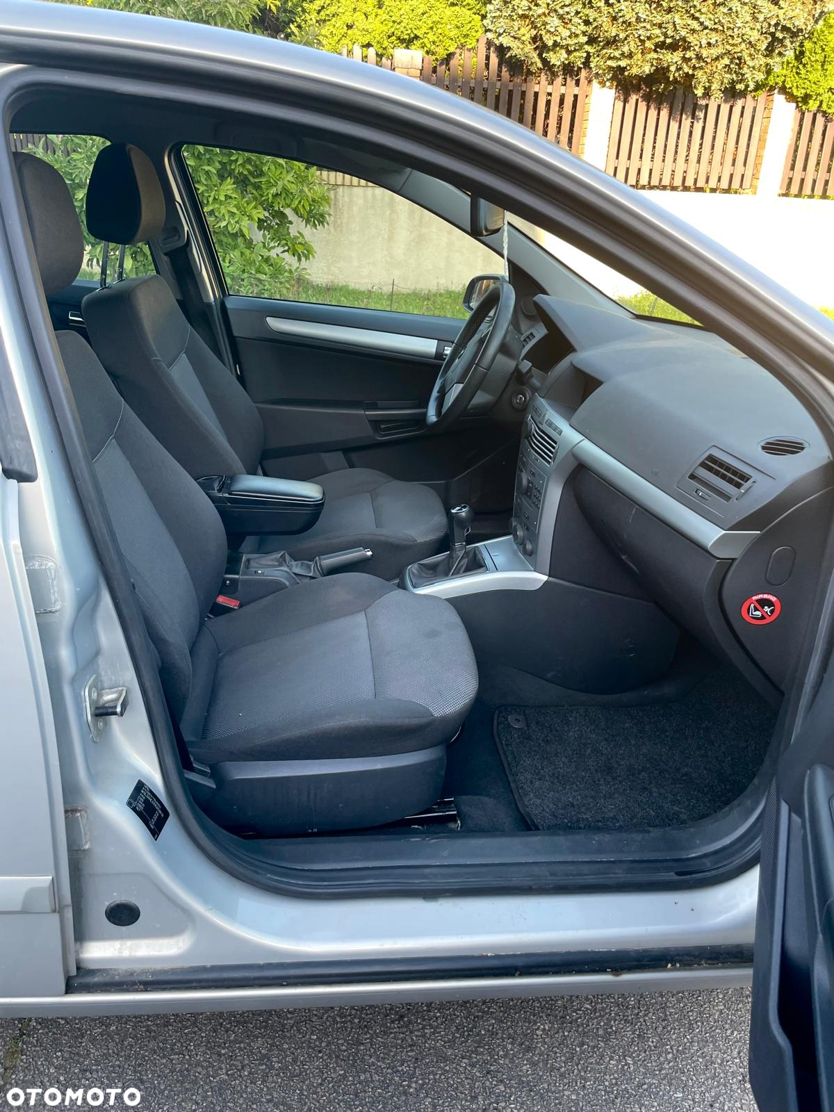 Opel Astra III 1.6 Enjoy EU5 - 11