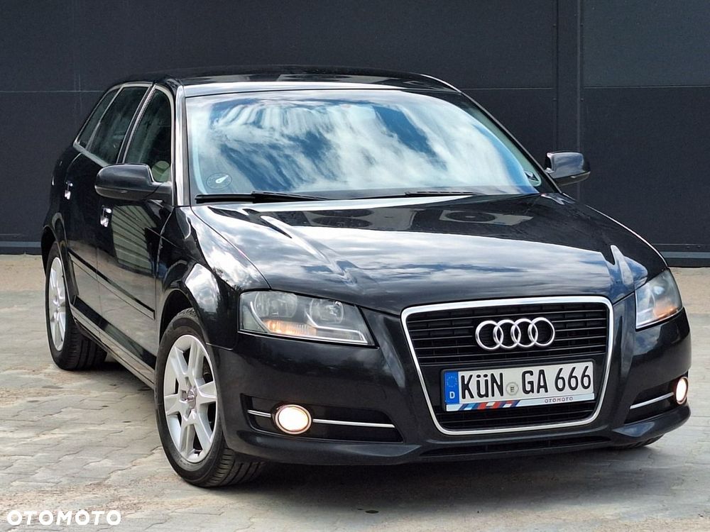 Audi A3 Sportback - 13