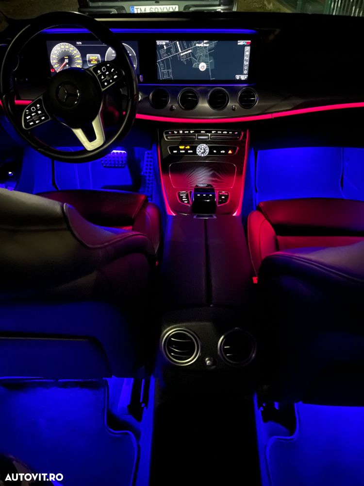 Mercedes-Benz E - 18