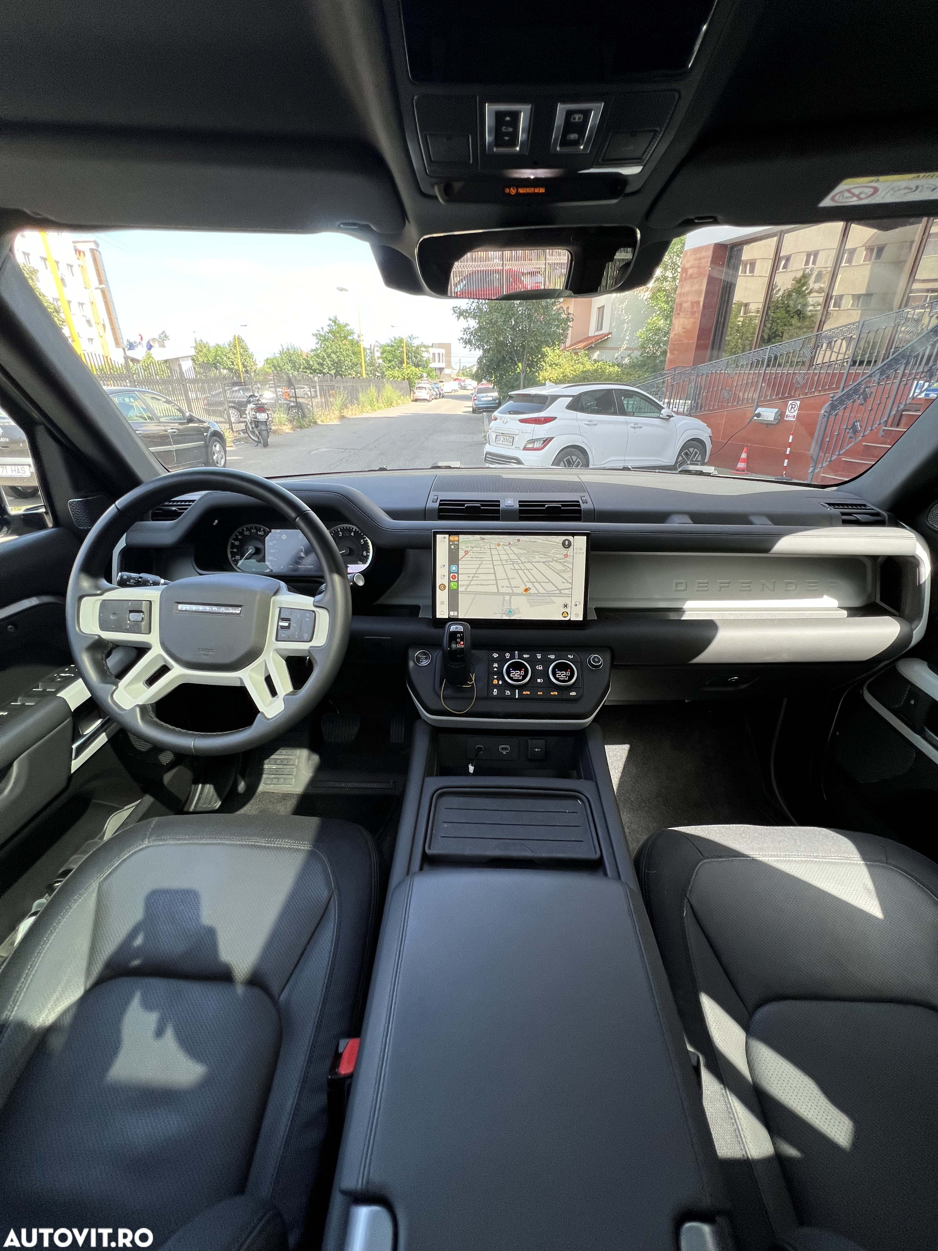 Land Rover Defender 110 3.0P 400 MHEV X-Dynamic HSE - 13